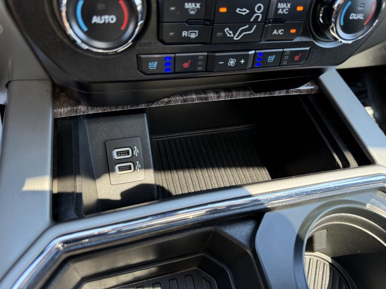 2019 Ford F-250 SUPER DUTY Lariat Photo