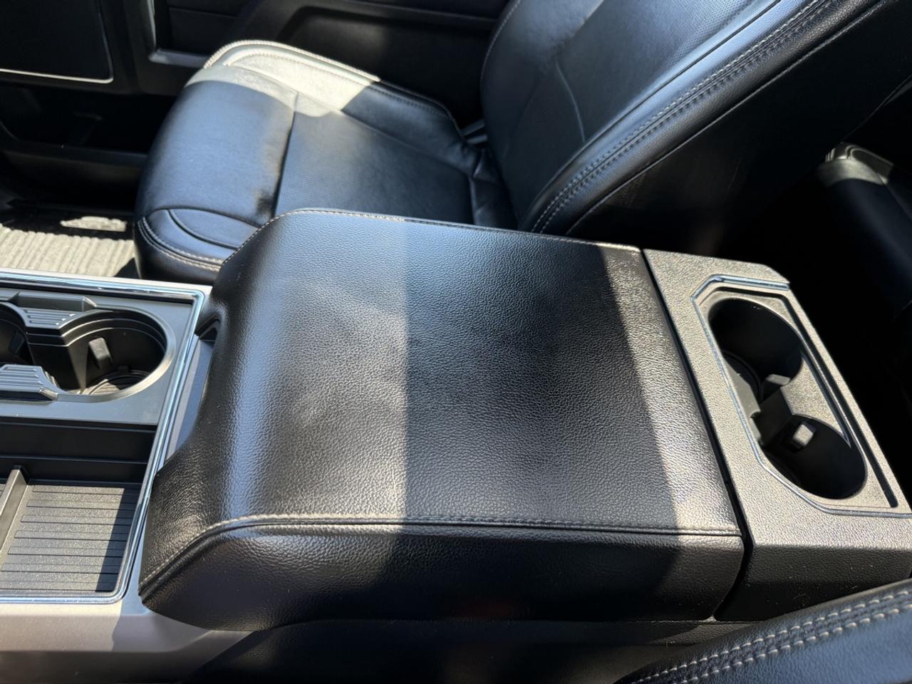 2019 Ford F-250 SUPER DUTY Lariat Photo