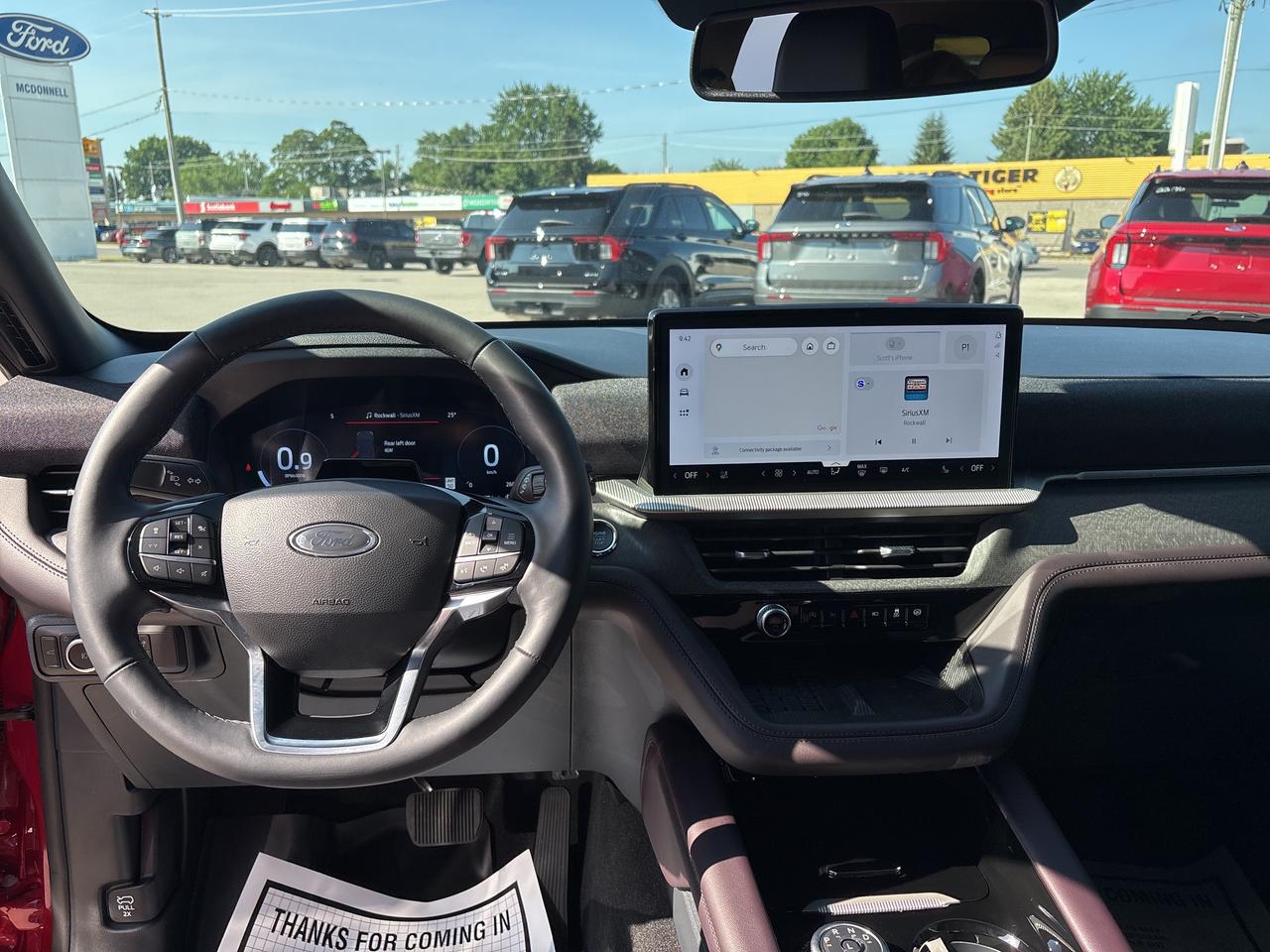 2025 Ford Explorer Platinum 4WD Photo