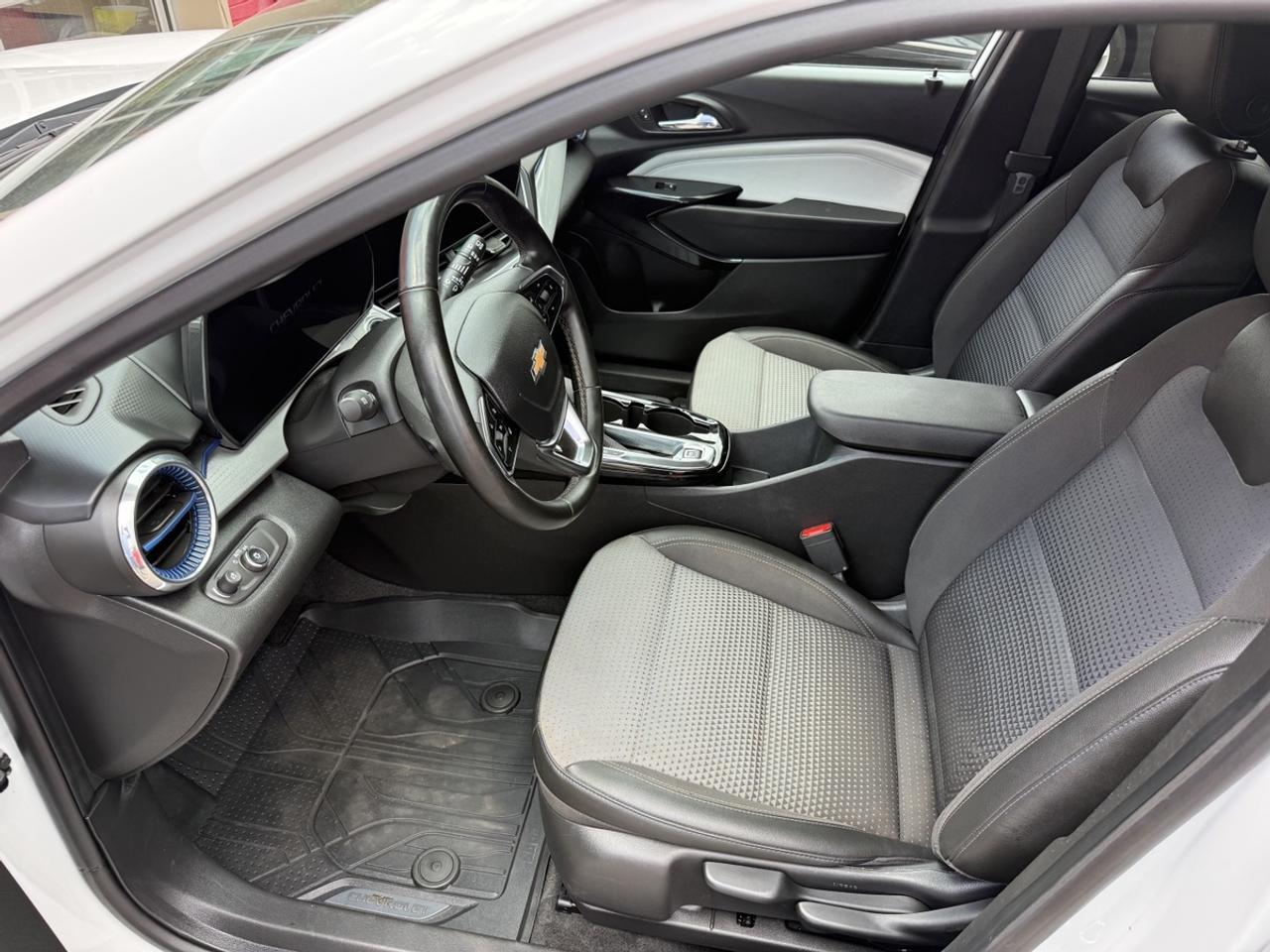 2024 Chevrolet Trax LT Photo