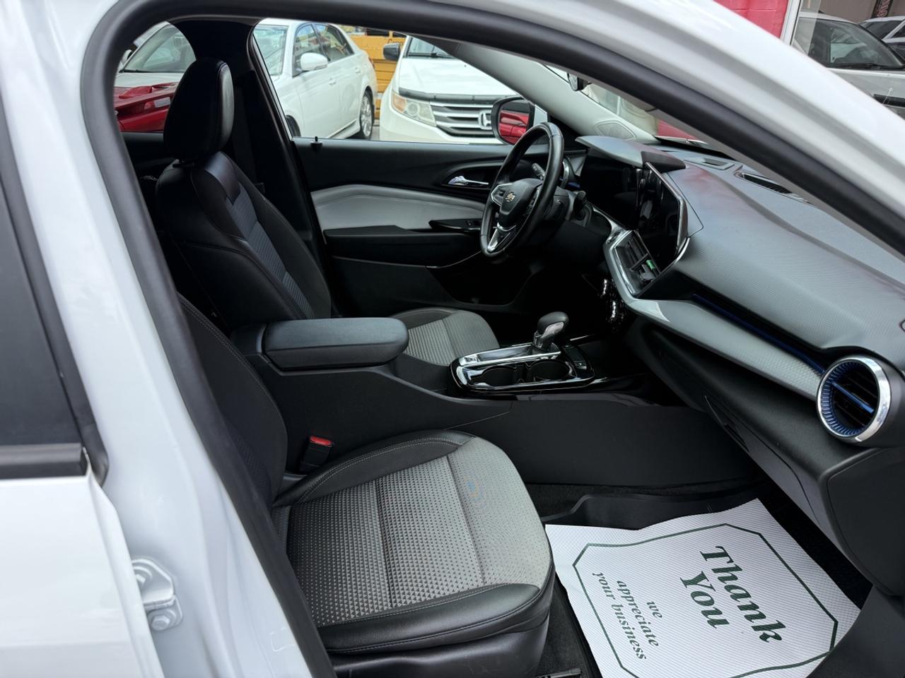 2024 Chevrolet Trax LT Photo