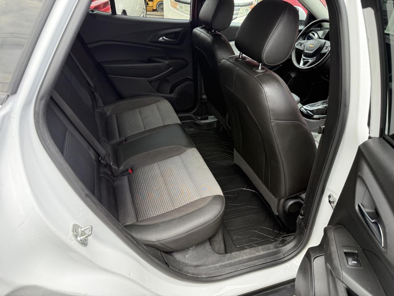 2024 Chevrolet Trax LT Photo