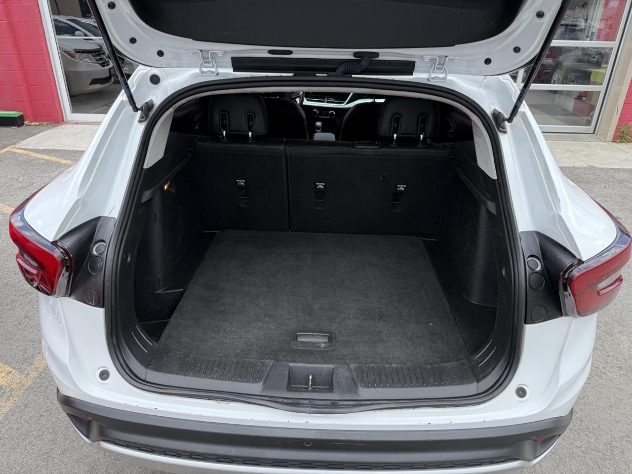 2024 Chevrolet Trax LT Photo