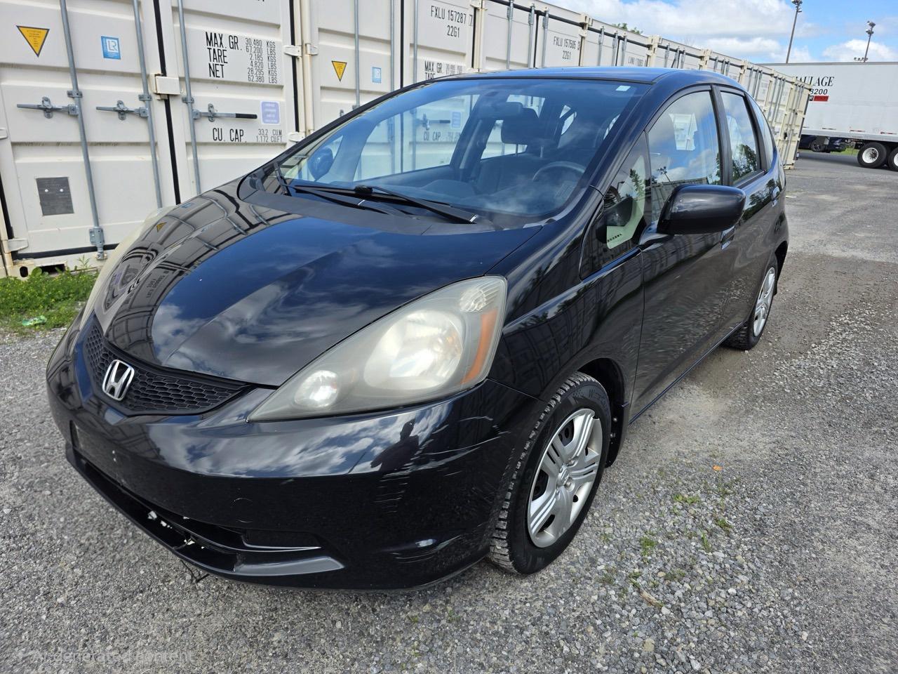 Used 2014 Honda Fit Sport 5-Speed AT for sale in Ottawa, ON