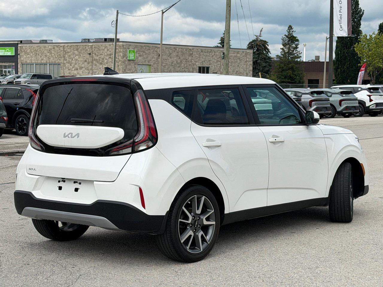 2024 Kia Soul EX PREMIUM Photo4