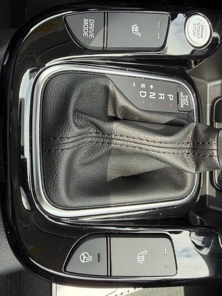 2024 Kia Soul EX PREMIUM Photo