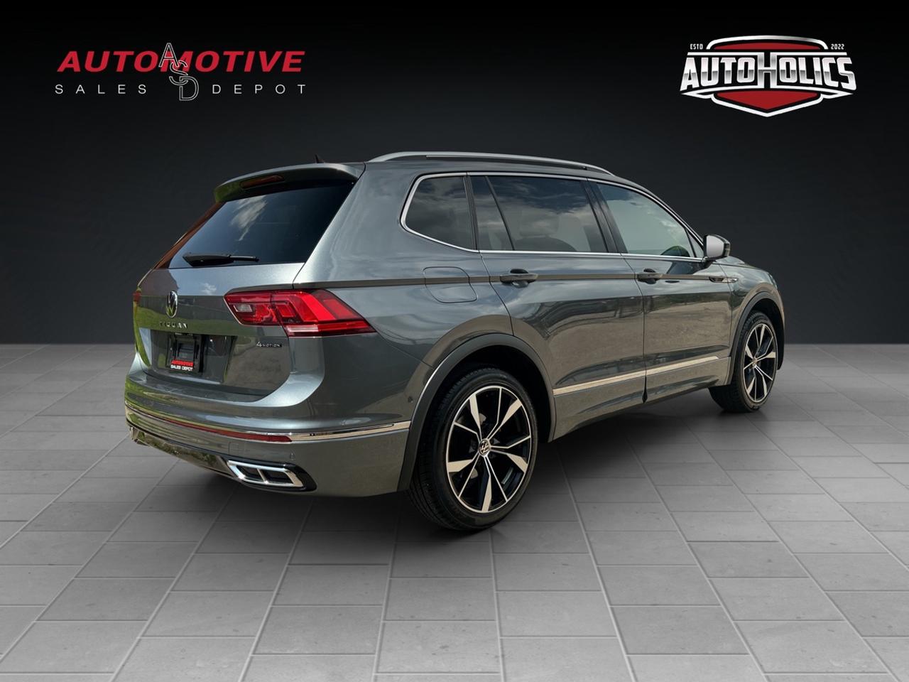 2024 Volkswagen Tiguan SEL R-Line Photo