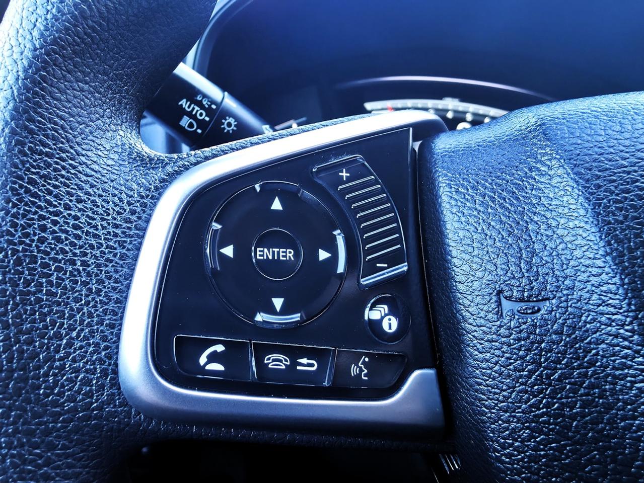 2017 Honda CR-V LX Photo