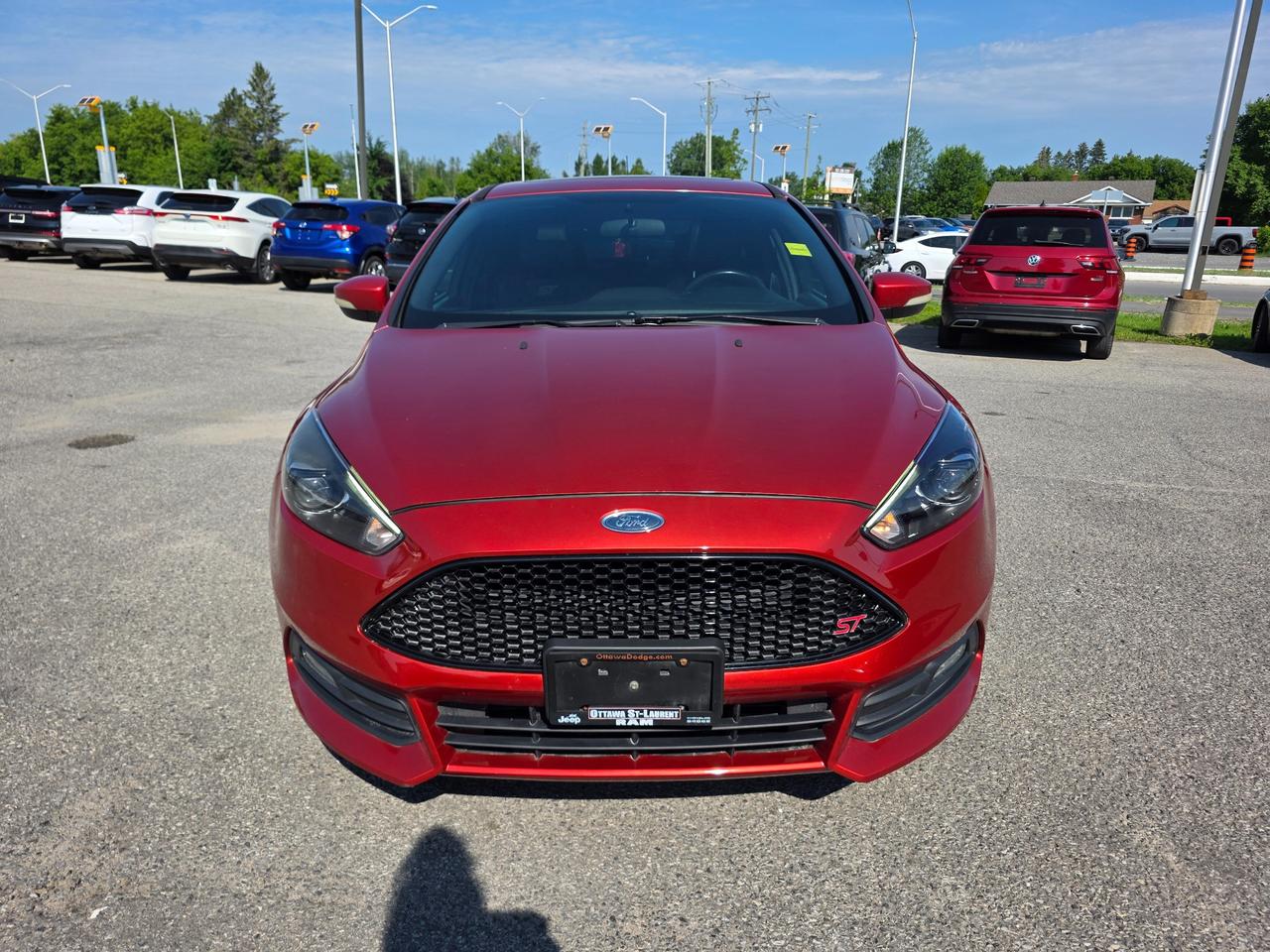 2018 Ford Focus ST Base 4dr Hatchback Photo5