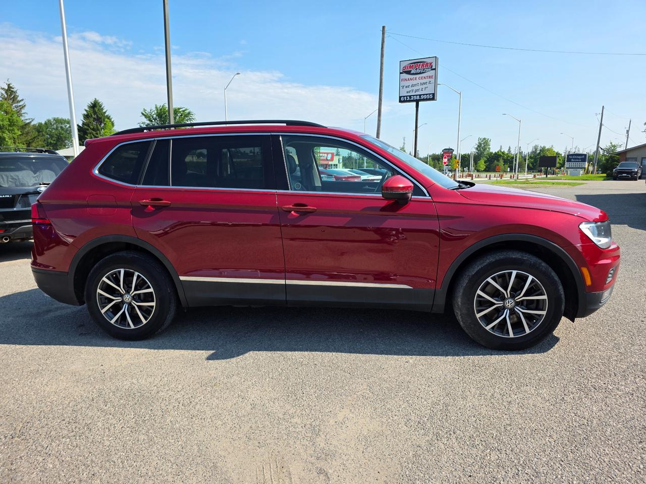 2018 Volkswagen Tiguan Comfortline 4dr All-wheel Drive 4MOTION Photo