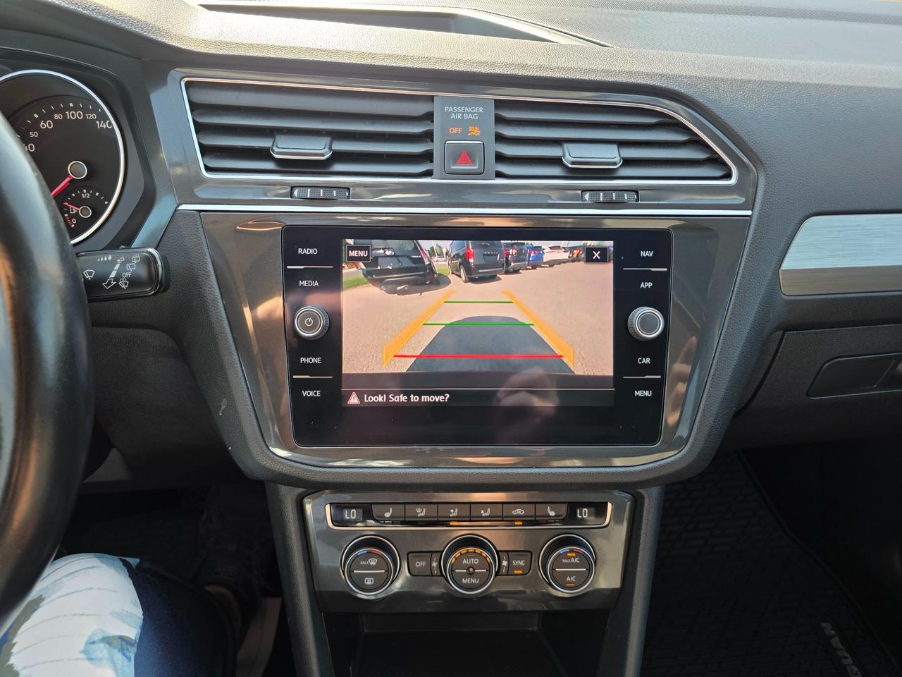2018 Volkswagen Tiguan Comfortline 4dr All-wheel Drive 4MOTION Photo
