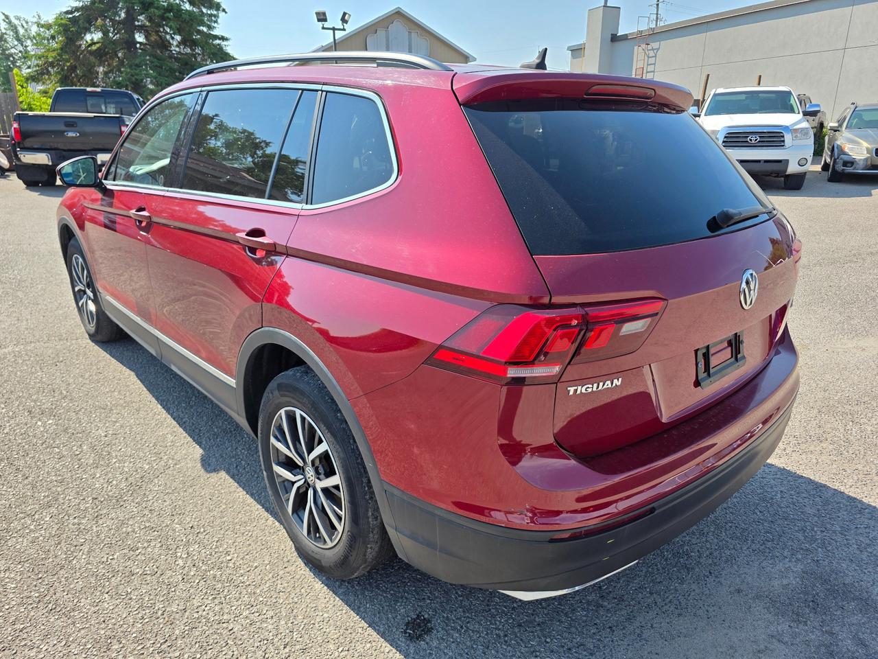 2018 Volkswagen Tiguan Comfortline 4dr All-wheel Drive 4MOTION Photo