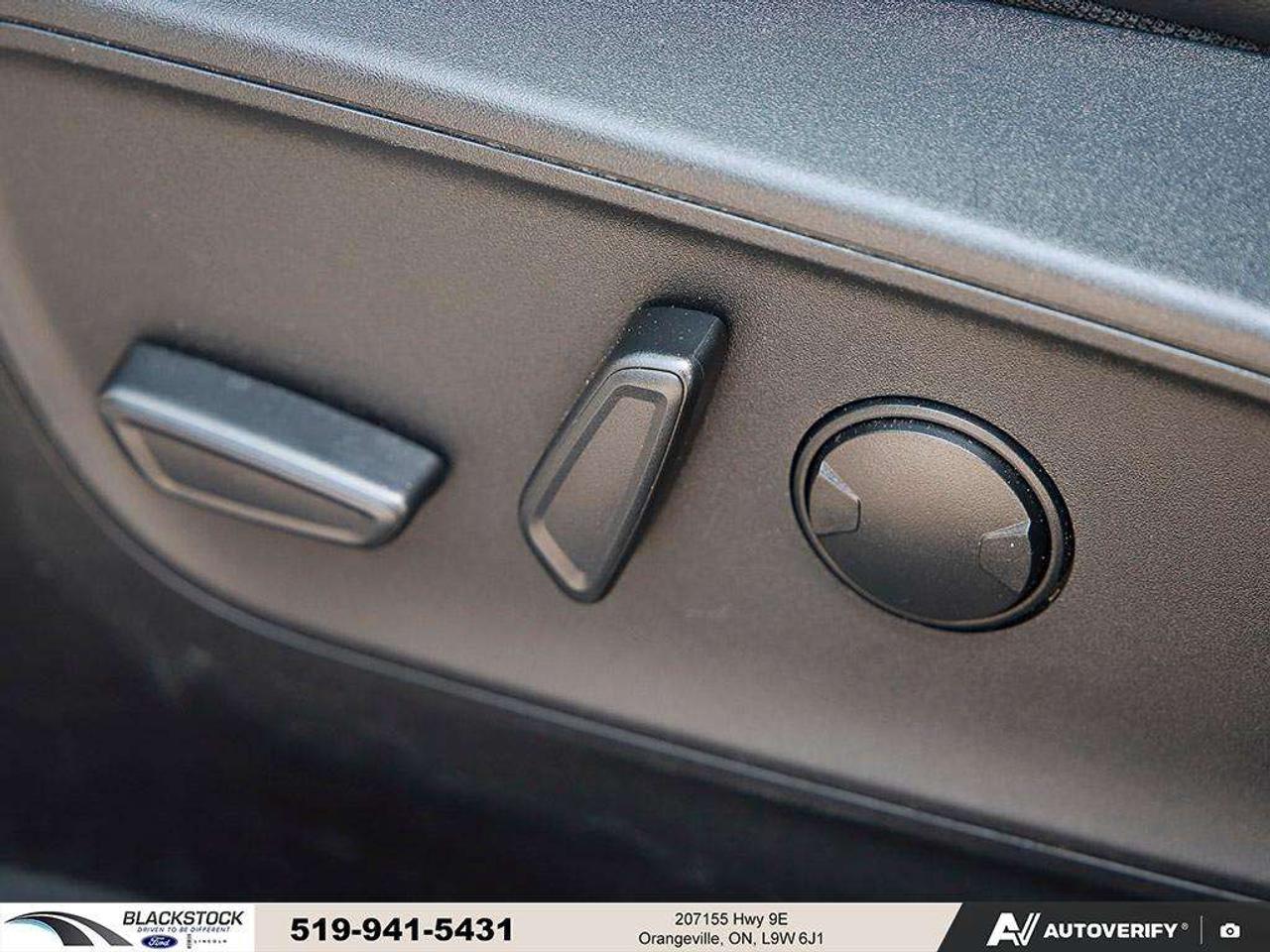 2024 Ford Escape ST LINE   NO ACCIDENTS   LOW KMS   LOADED Photo