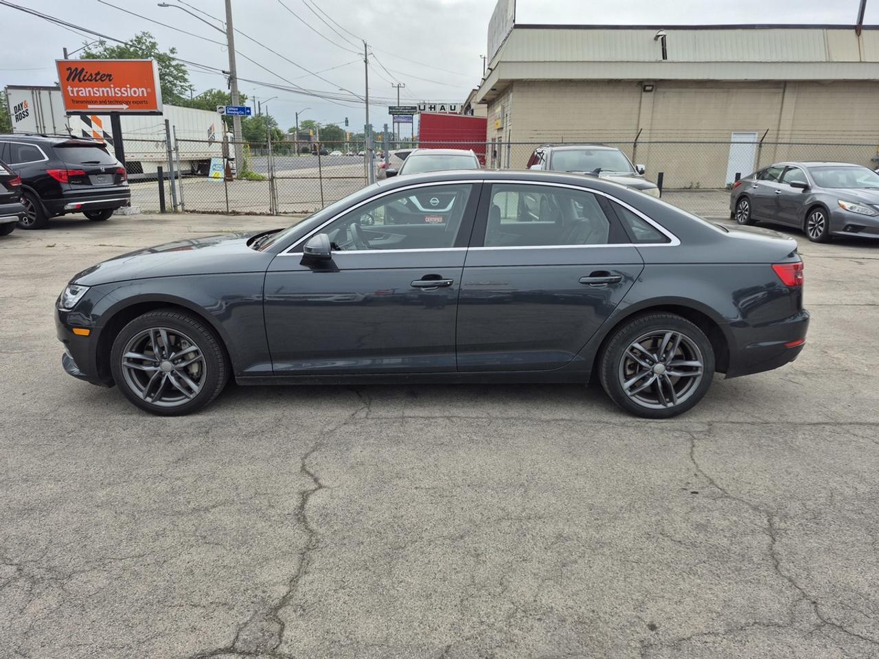 2017 Audi A4 Technik Photo