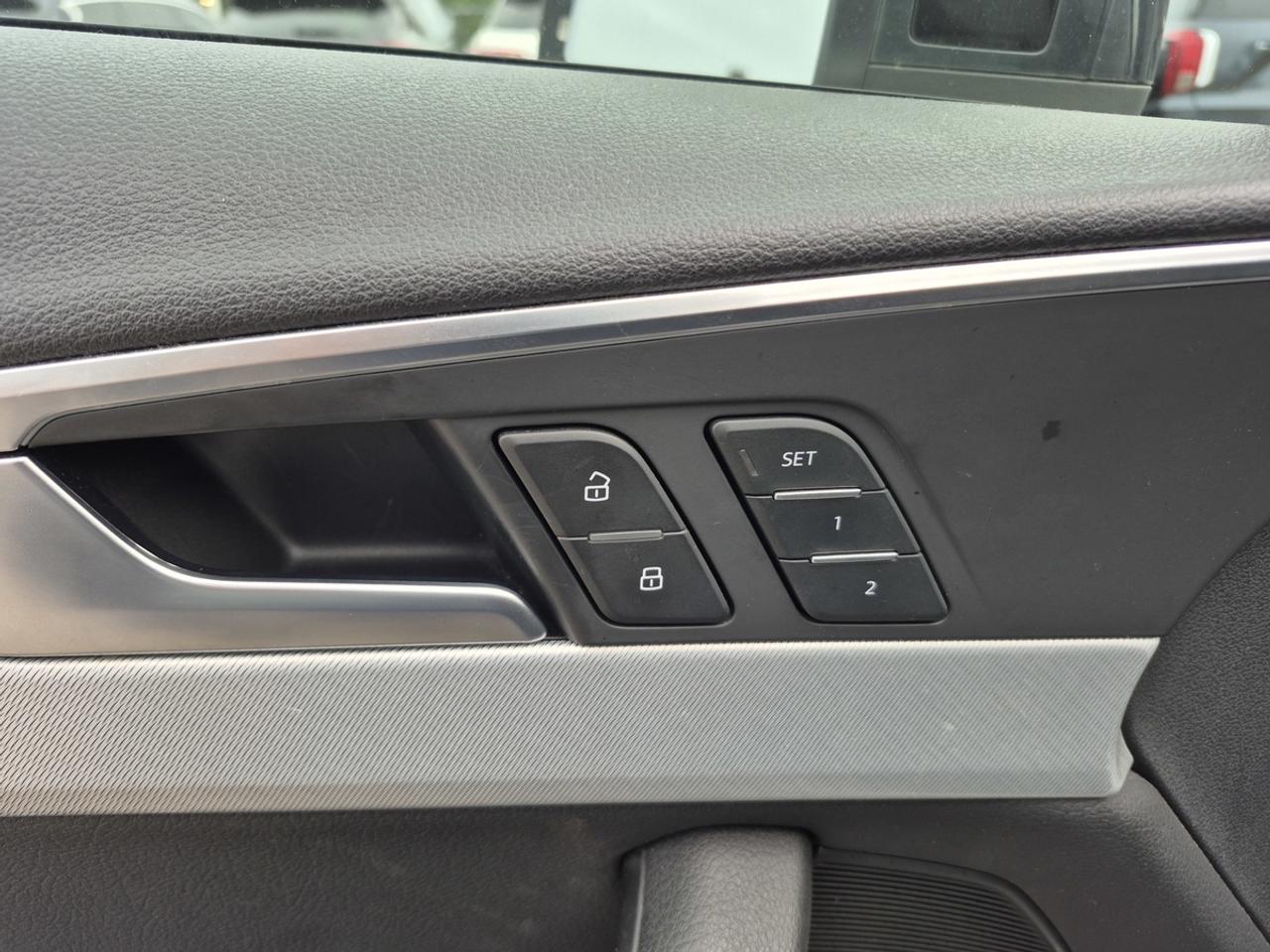 2017 Audi A4 Technik Photo
