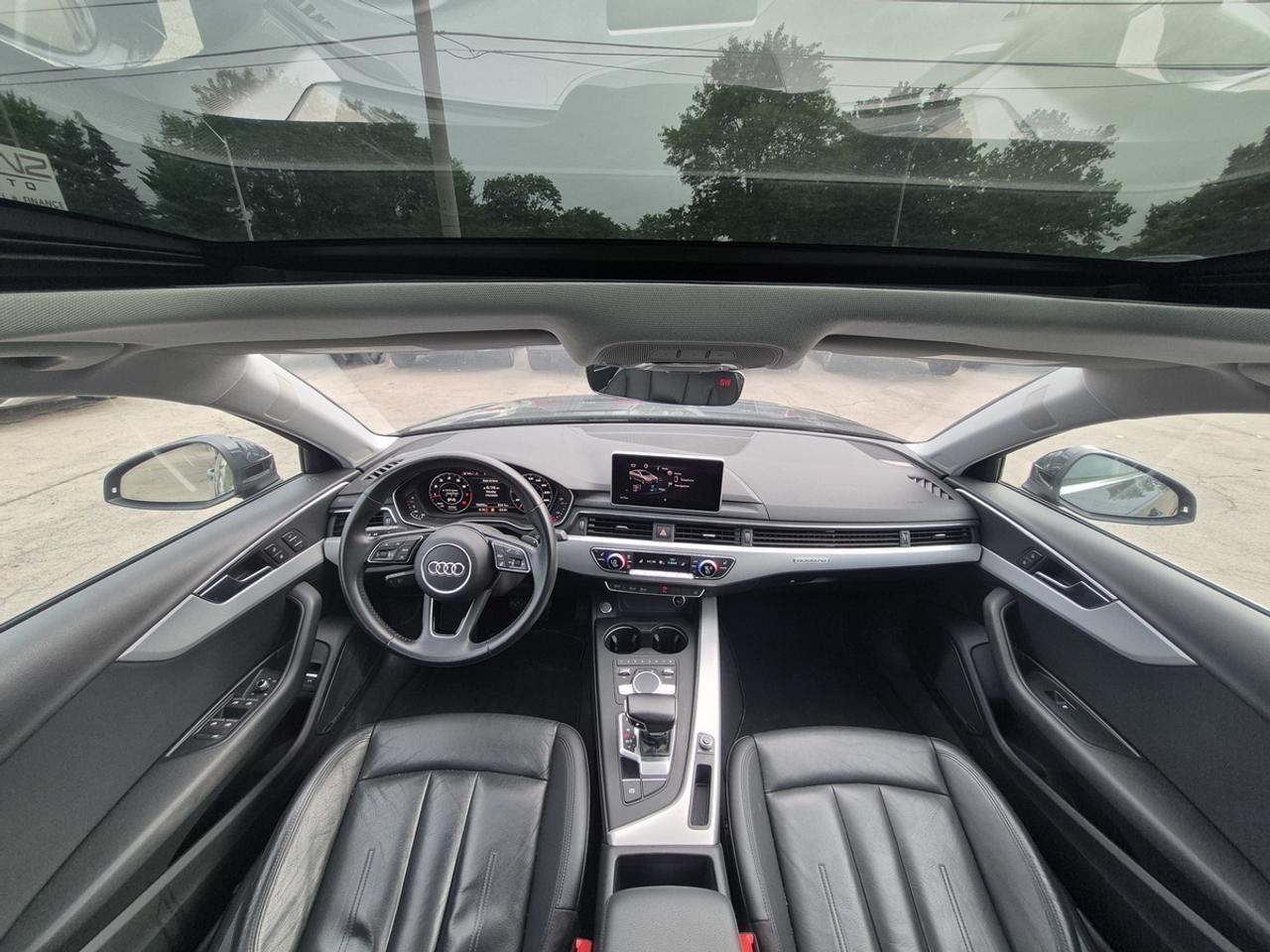 2017 Audi A4 Technik Photo