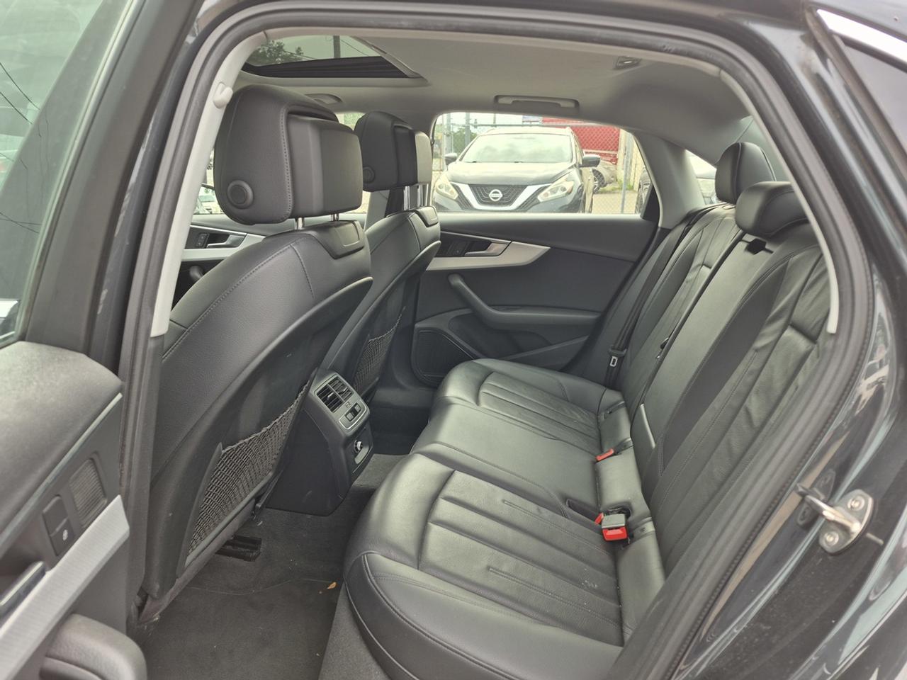 2017 Audi A4 Technik Photo