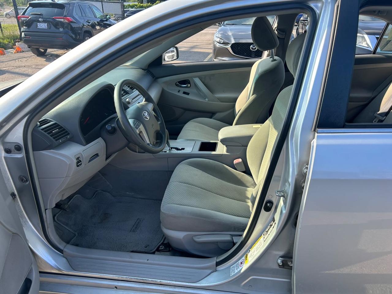 2007 Toyota Camry LE Photo