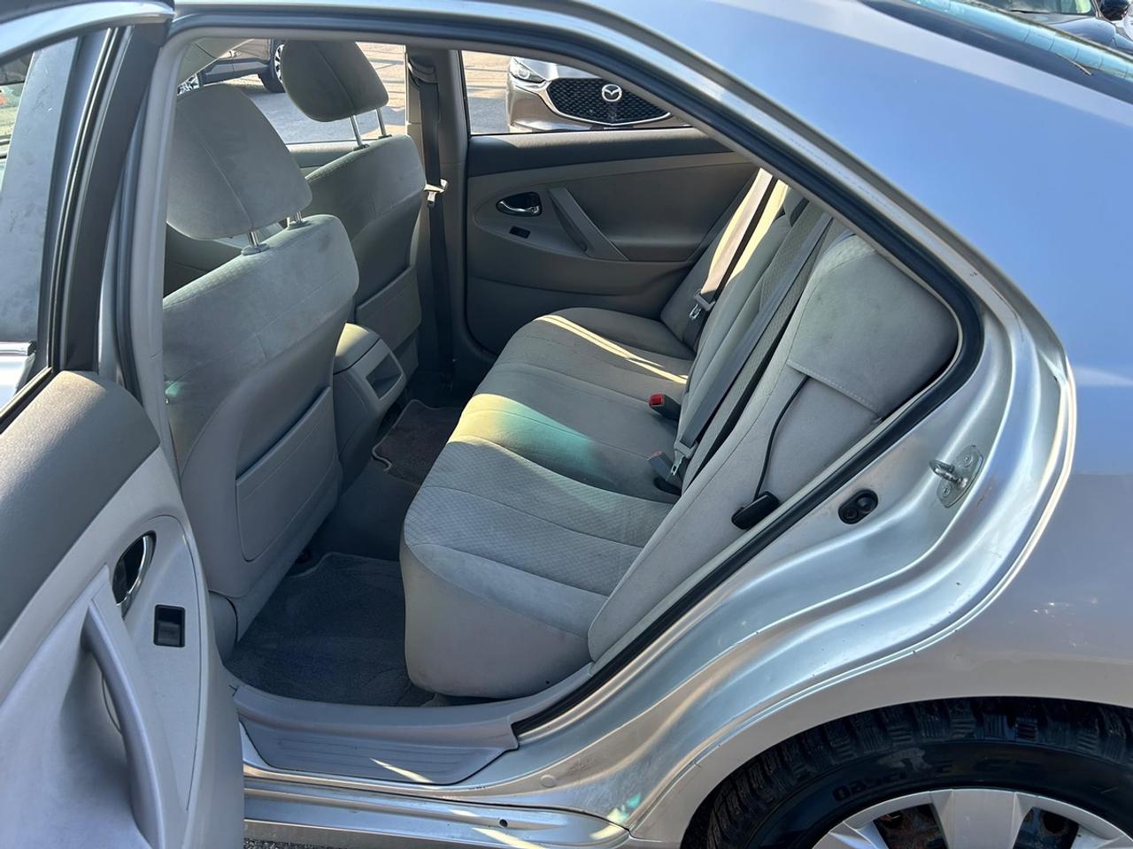 2007 Toyota Camry LE Photo