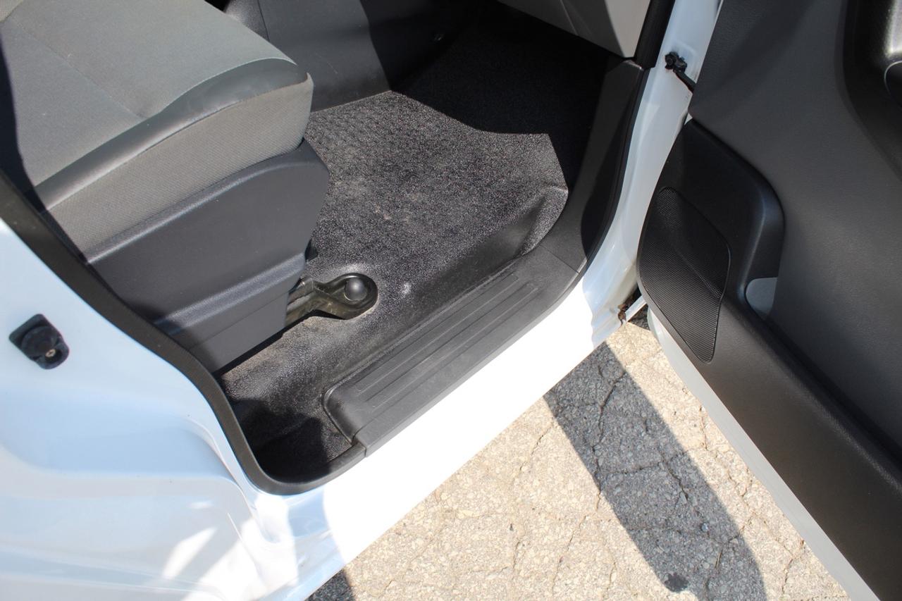 2015 Chevrolet City Express LT Ladder Rack Shelving Pwr option Photo