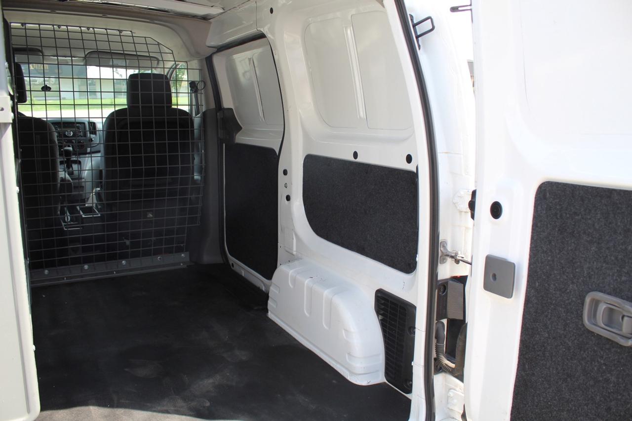 2015 Chevrolet City Express LT Ladder Rack Shelving Pwr option Photo