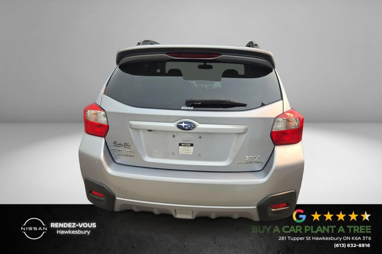 2015 Subaru XV Crosstrek 2.0i w/Touring Pkg Photo3