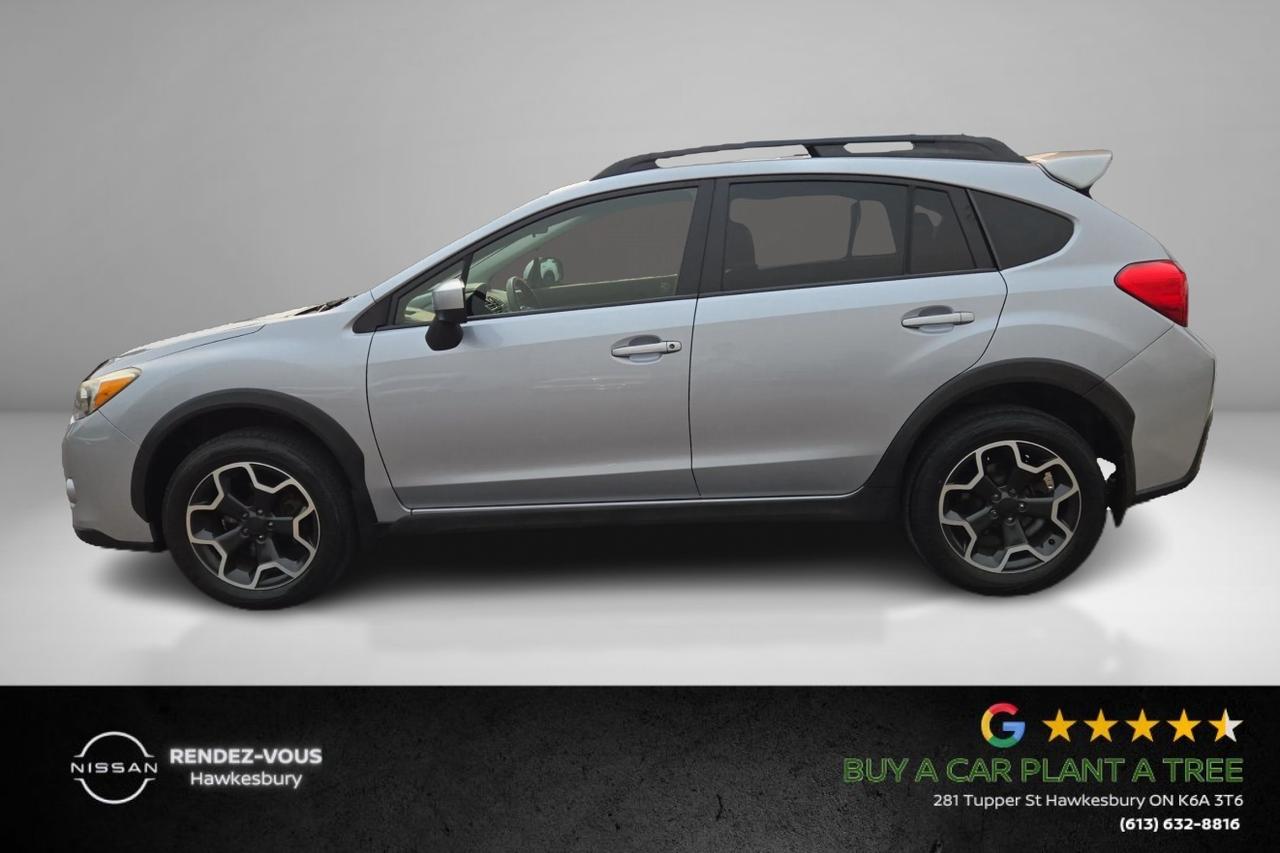 2015 Subaru XV Crosstrek 2.0i w/Touring Pkg Photo