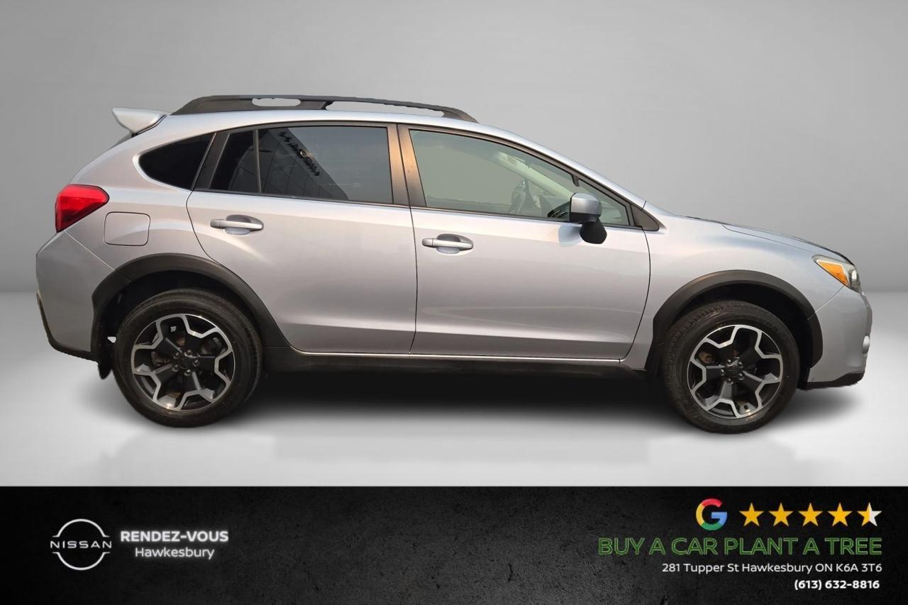 2015 Subaru XV Crosstrek 2.0i w/Touring Pkg Photo