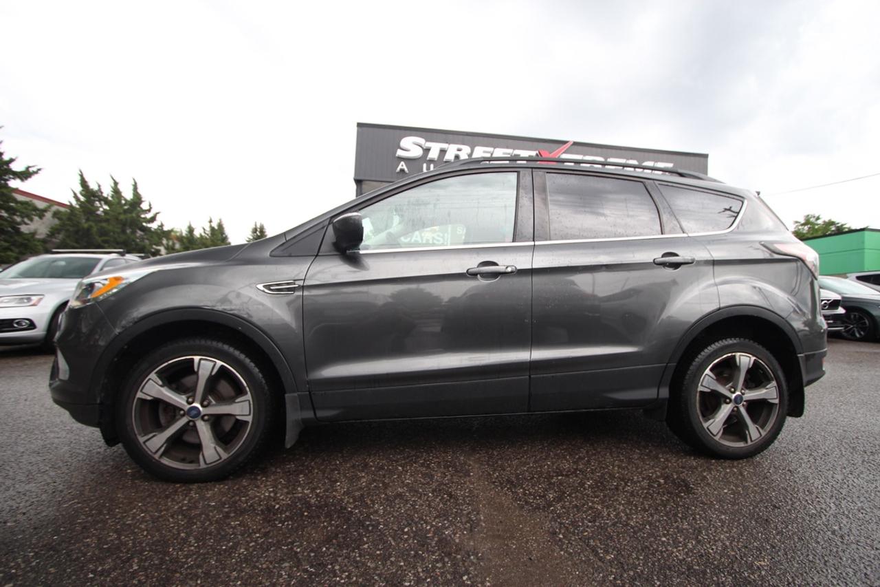 2017 Ford Escape SE - CLEAN CARFAX, NO ACCIDENTS Photo