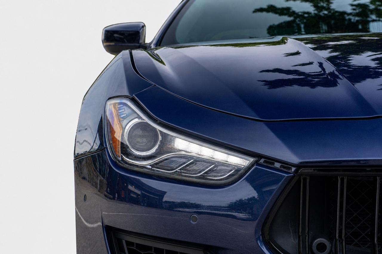 2018 Maserati Ghibli SQ4 Photo