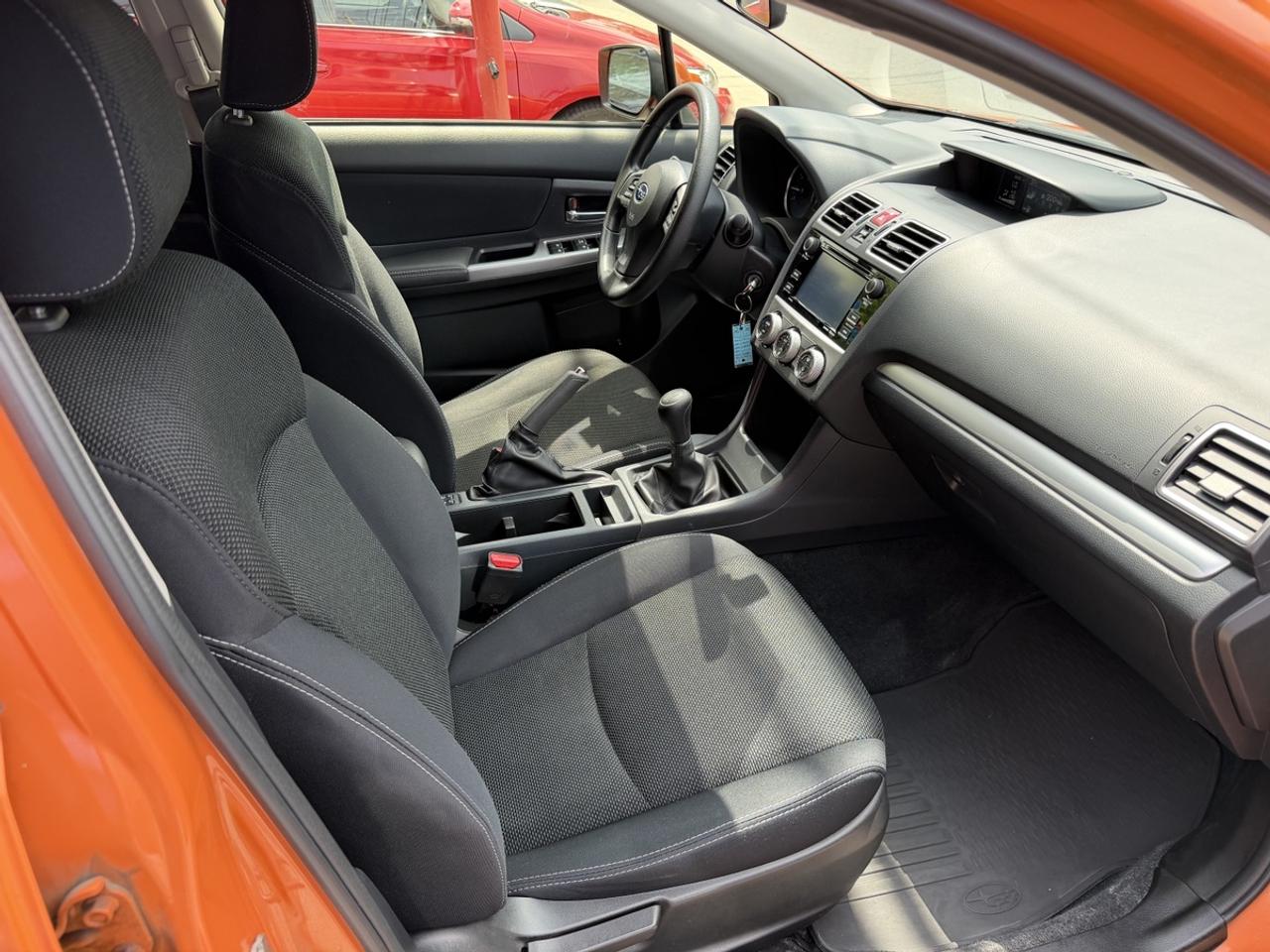 2015 Subaru XV Crosstrek 2.0 Premium Photo