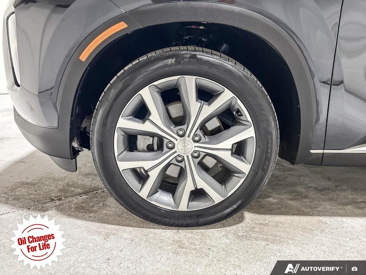 2021 Hyundai PALISADE Luxury 8-Passenger AWD Photo