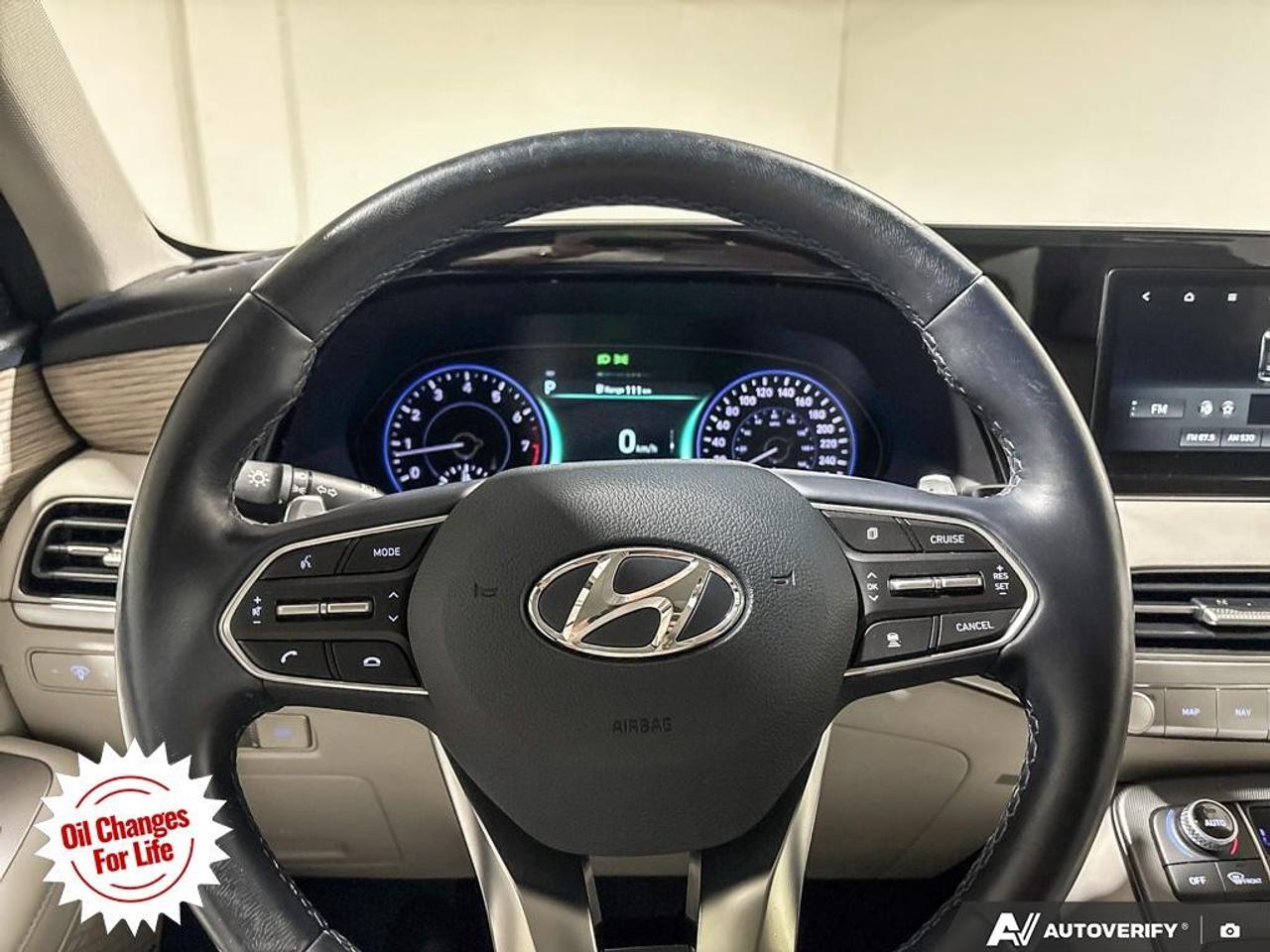 2021 Hyundai PALISADE Luxury 8-Passenger AWD Photo