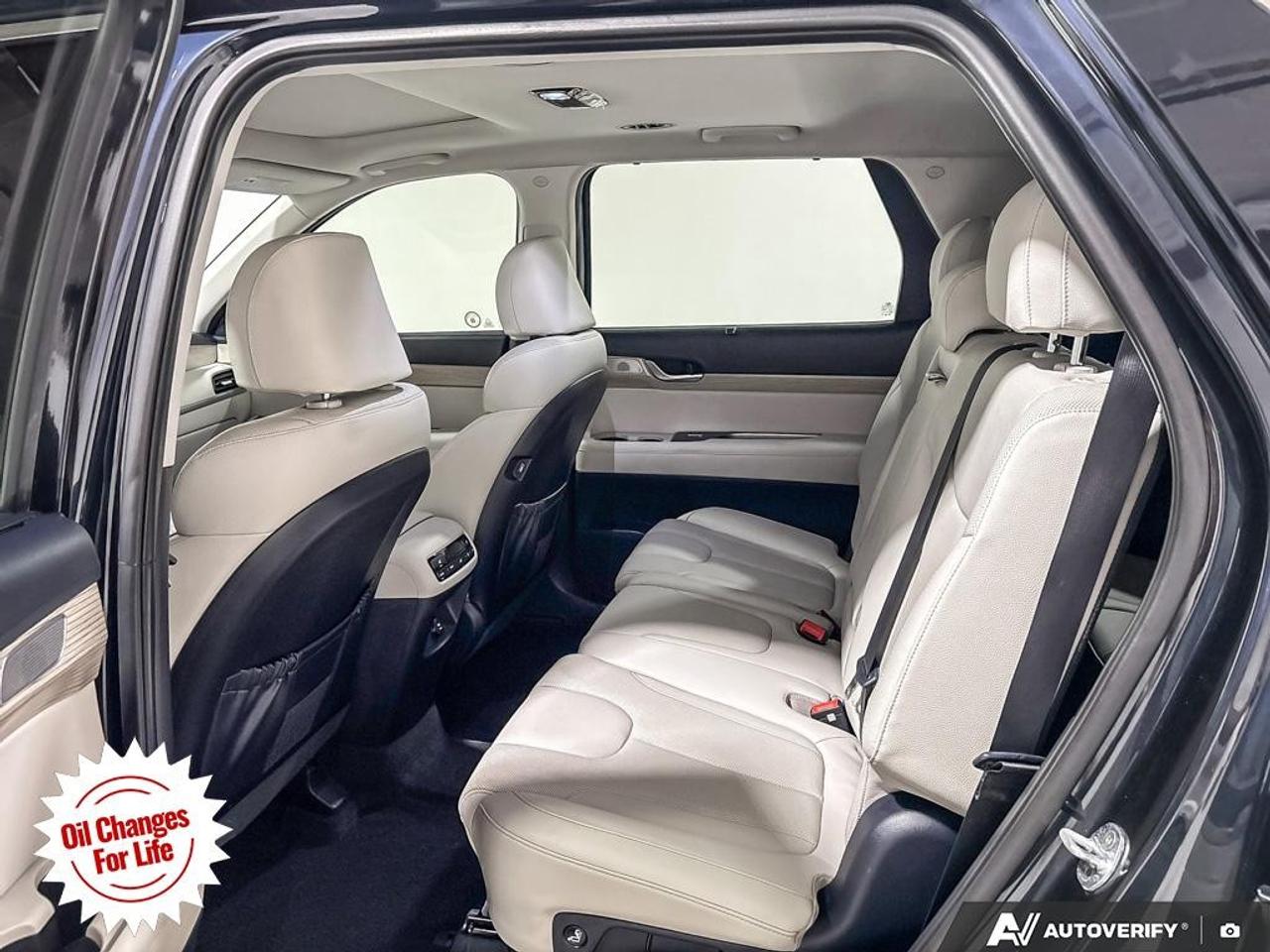 2021 Hyundai PALISADE Luxury 8-Passenger AWD Photo