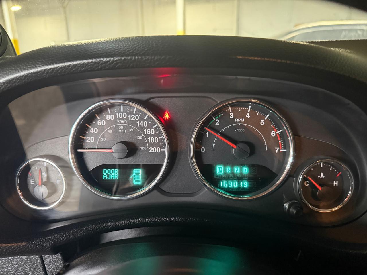 2011 Jeep WRANGLER UNLIMITED Sahara 4dr 4x4 Photo