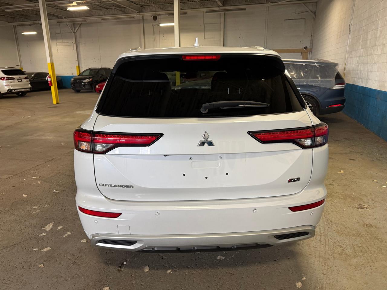 2022 Mitsubishi Outlander GT 4dr S-AWC Photo