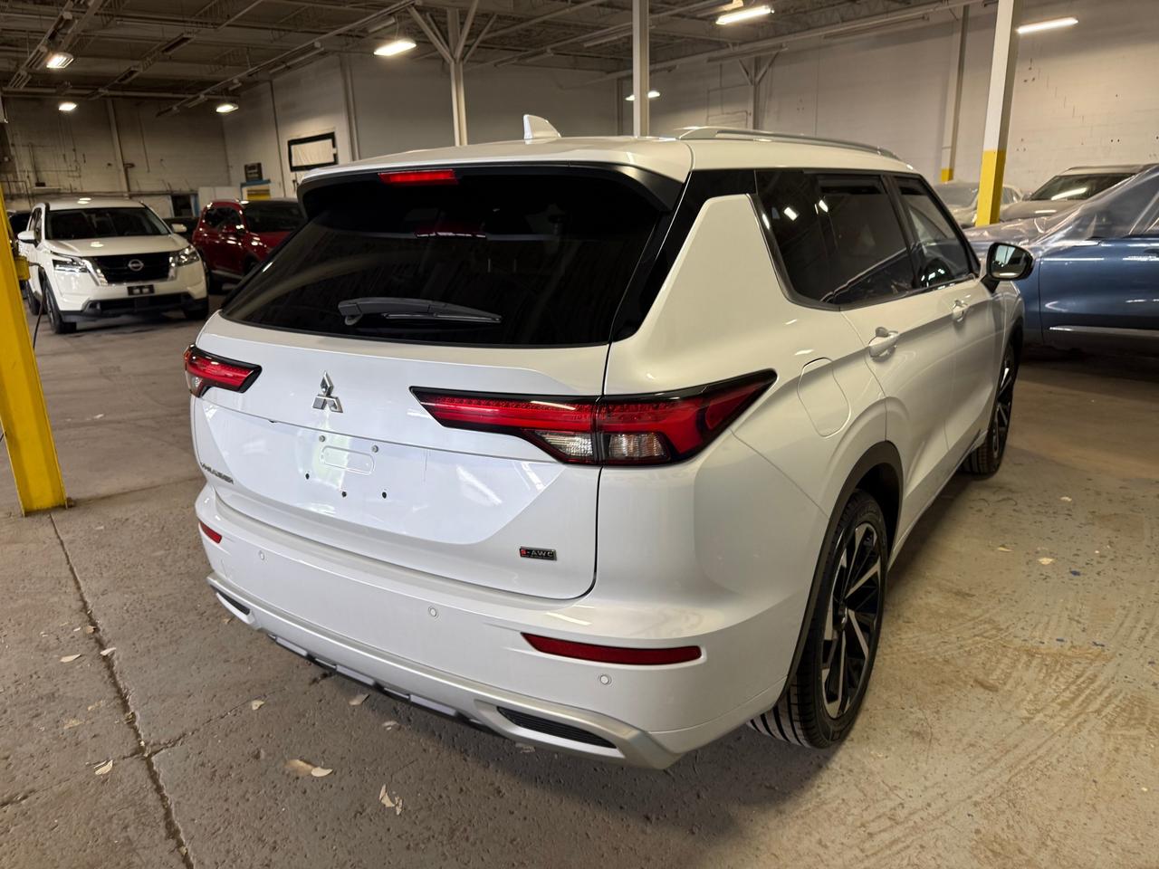 2022 Mitsubishi Outlander GT 4dr S-AWC Photo