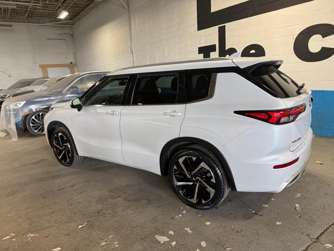 2022 Mitsubishi Outlander GT 4dr S-AWC Photo