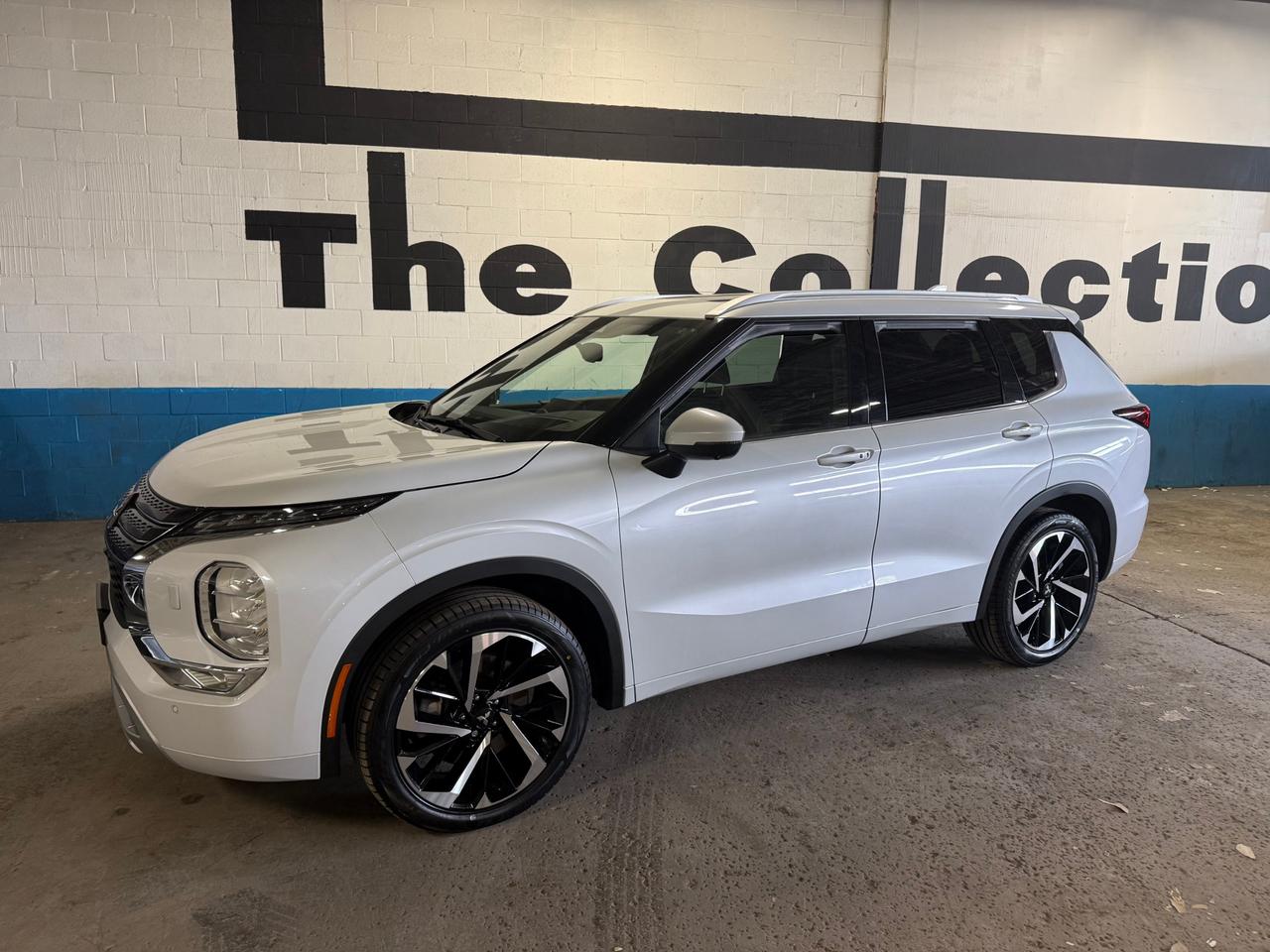 2022 Mitsubishi Outlander GT 4dr S-AWC Photo