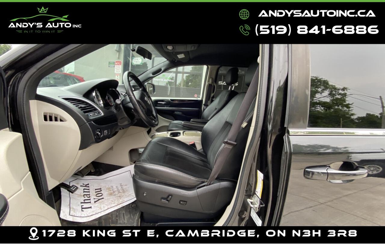 2016 Dodge Grand Caravan SXT PREMIUM PLUS ! ONE OWNER ! SXT PREMIUM Grand Caravan SXT PREMIUM PLUS ! ONE O Photo