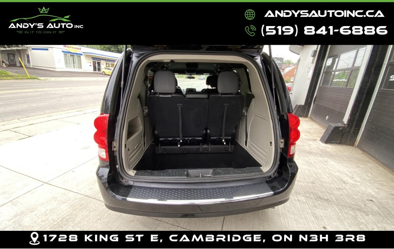 2016 Dodge Grand Caravan SXT PREMIUM PLUS ! ONE OWNER ! SXT PREMIUM Grand Caravan SXT PREMIUM PLUS ! ONE O Photo