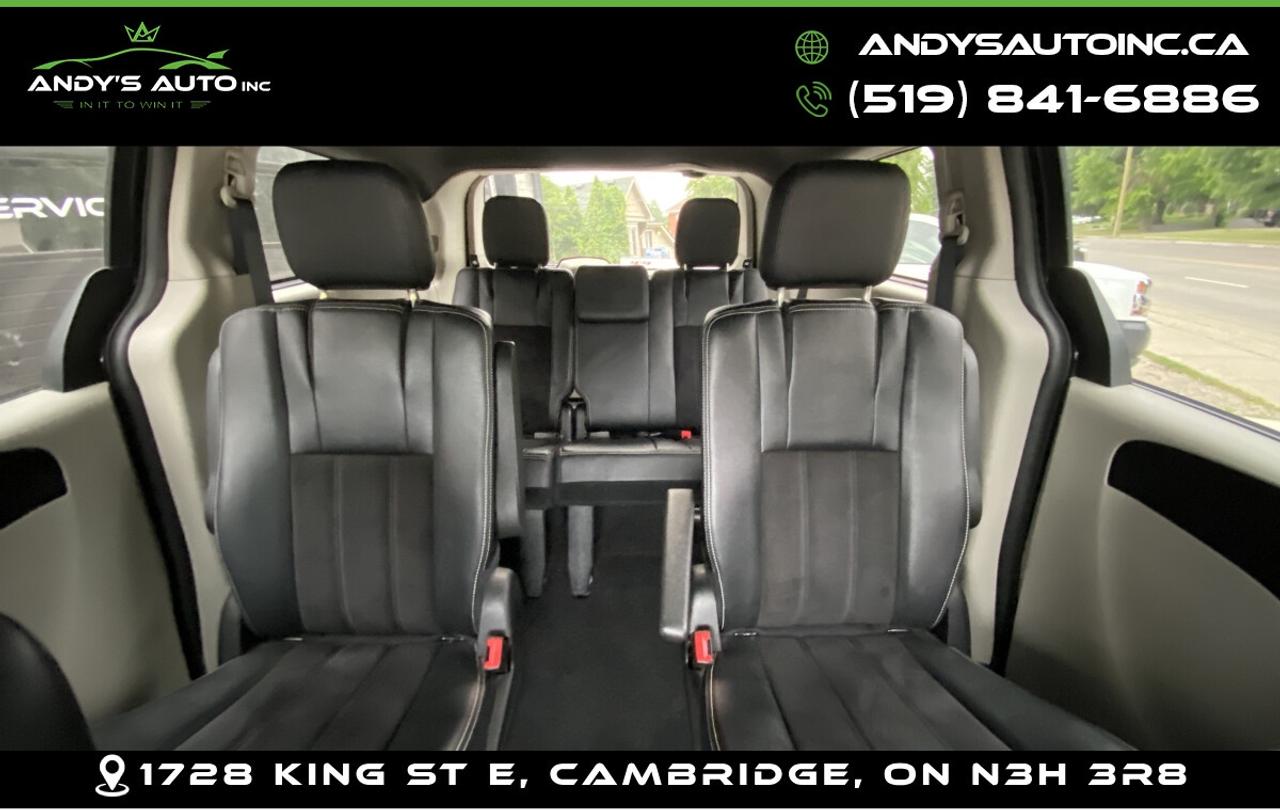 2016 Dodge Grand Caravan SXT PREMIUM PLUS ! ONE OWNER ! SXT PREMIUM Grand Caravan SXT PREMIUM PLUS ! ONE O Photo