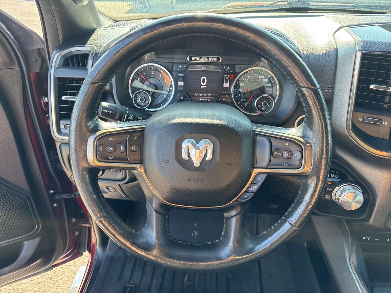 2019 RAM 1500 Sport - tow pkg - htd seats/wheel Photo4