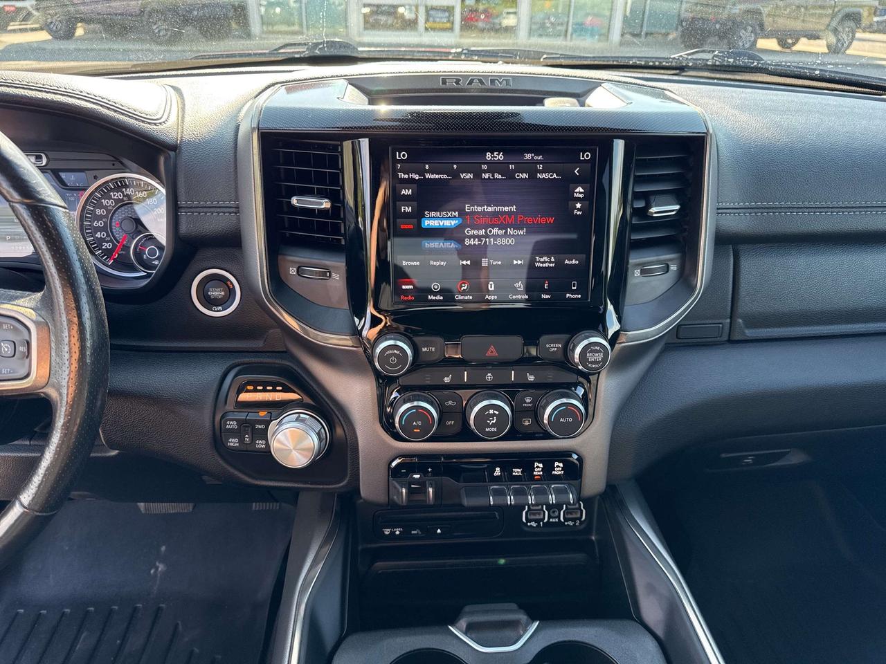 2019 RAM 1500 Sport - tow pkg - htd seats/wheel Photo