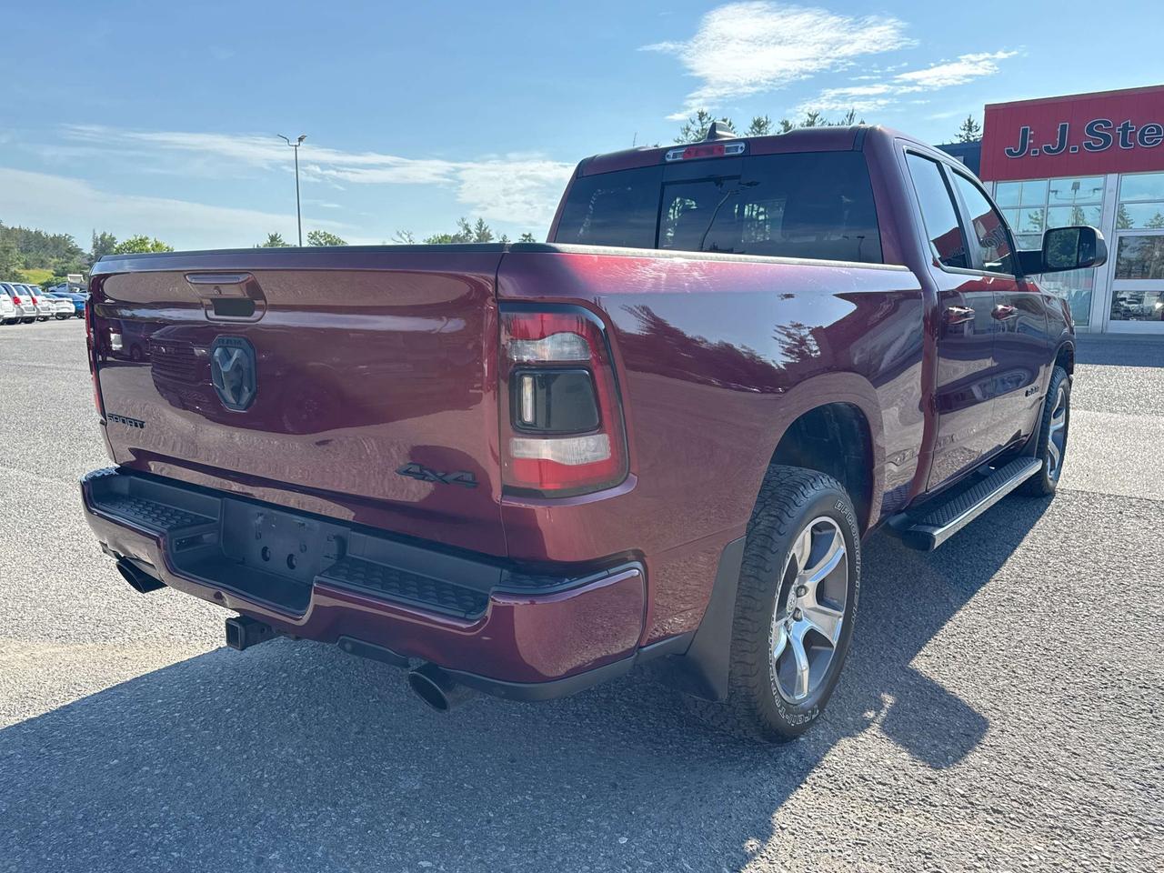2019 RAM 1500 Sport - tow pkg - htd seats/wheel Photo