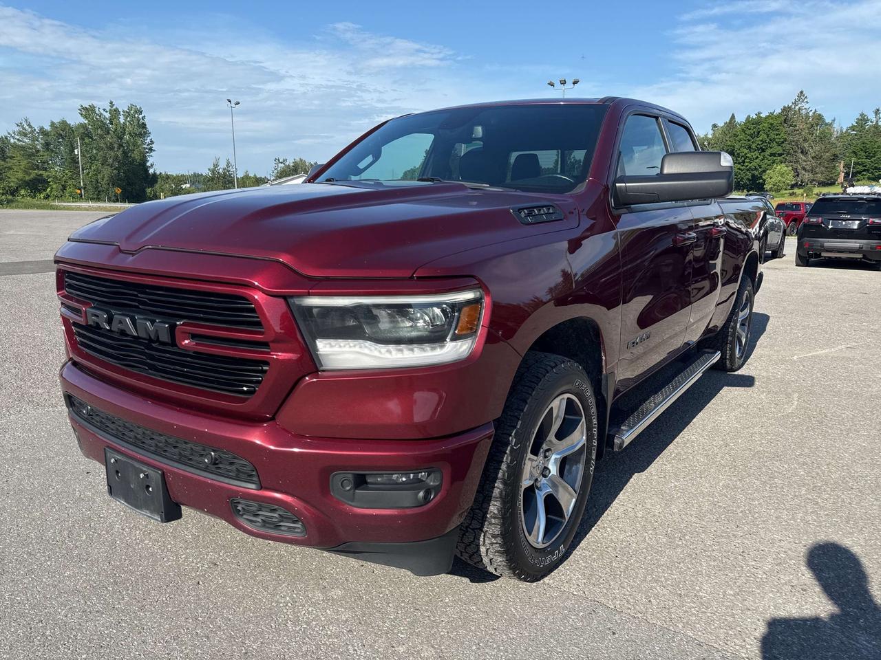 2019 RAM 1500 Sport - tow pkg - htd seats/wheel Photo0