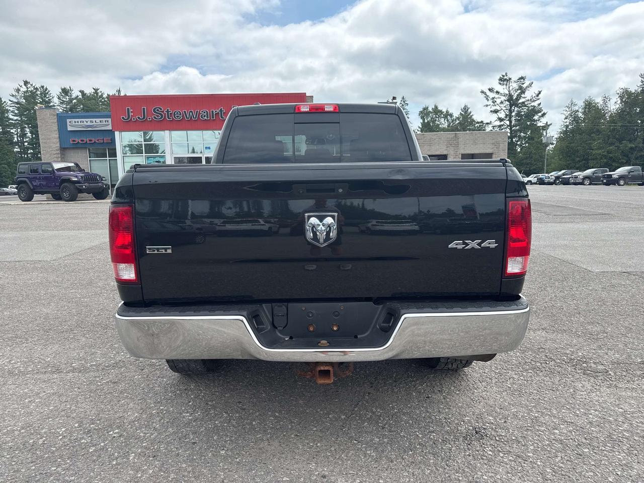 2015 RAM 1500 SLT - cruise control Photo