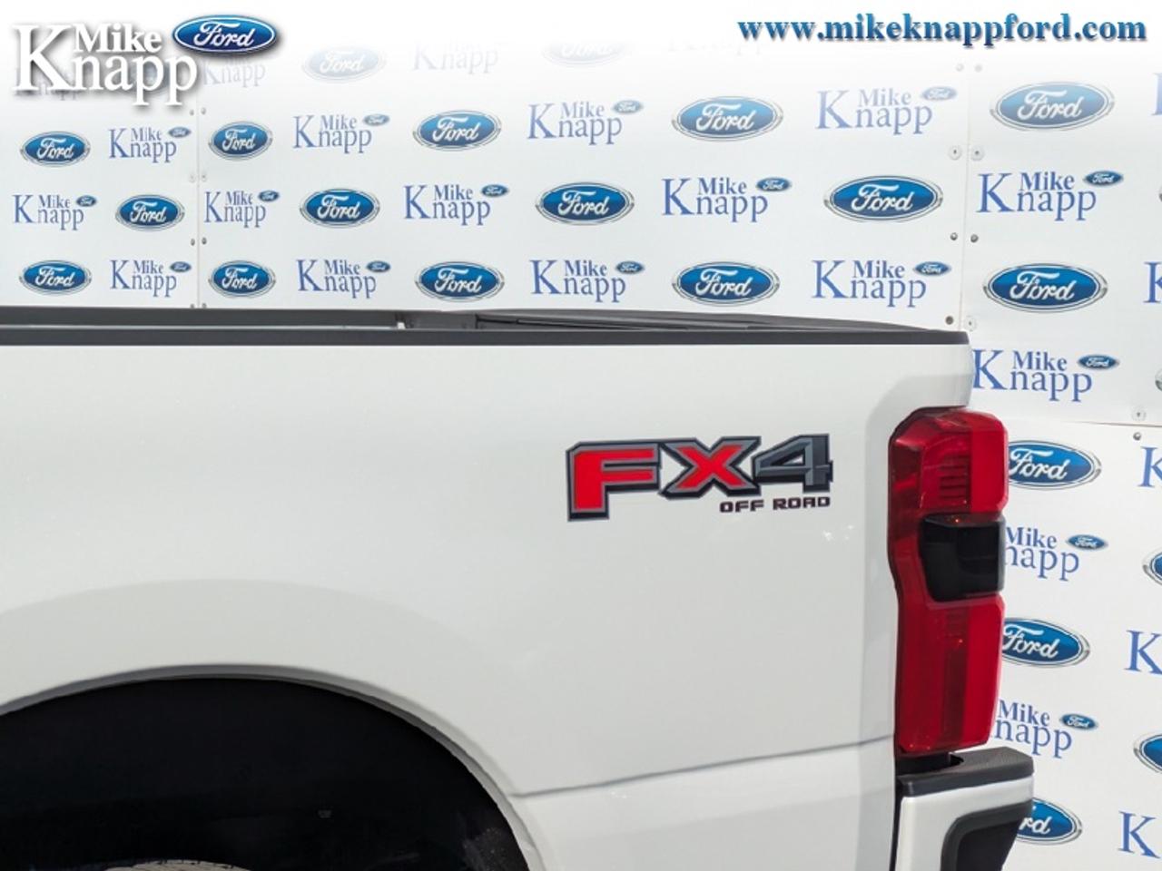 2026 Ford F-350 Super Duty Platinum Photo
