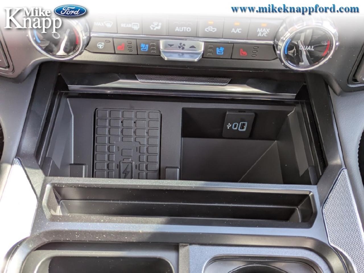 2026 Ford F-350 Super Duty Platinum Photo