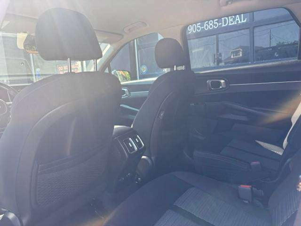 2023 Kia Sorento X-Line, LOCAL TRADE, GREAT SHAPE, GREAT PRICE! Photo